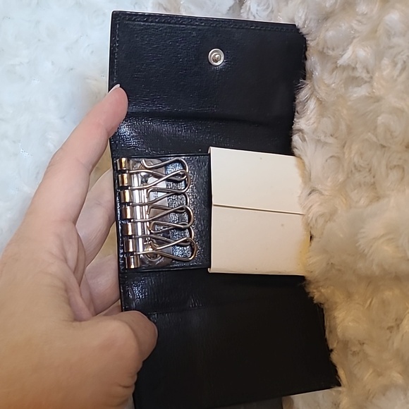 Gucci Key Holder - Picture 4 of 7